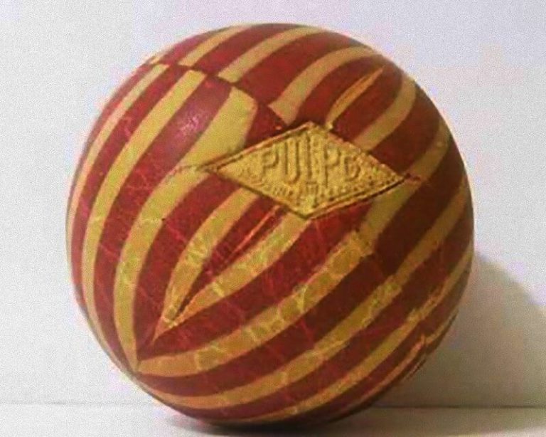 Historia de la pelota de goma, Pulpo