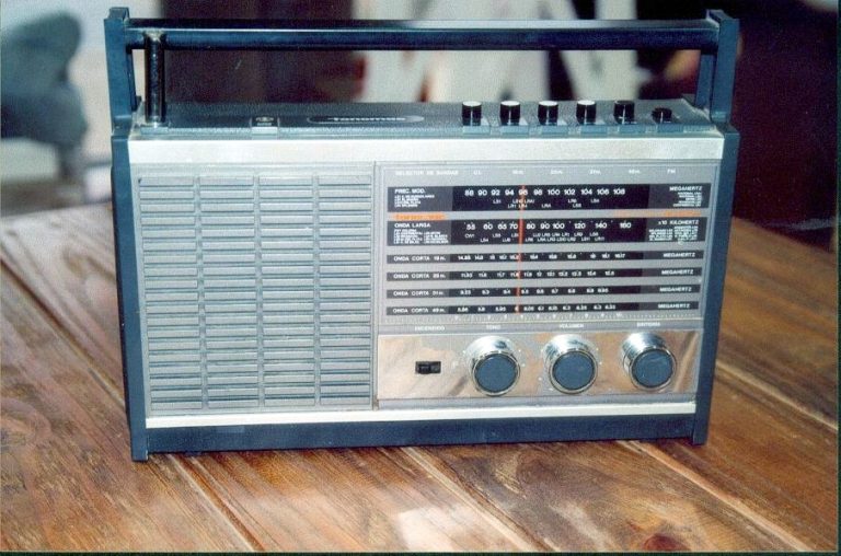 Recordando la radio antigua Tonomac